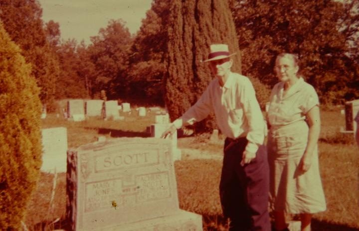 John Long Scott at the grave of his parents, Zachary and Mary, Pleasant Ridge Cemetery